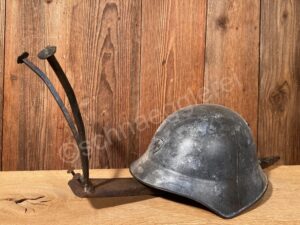 schnaegglerei kunstobjekt gartenobjekt gartendeko schrottkunst geschenk 23 schnecke patriot